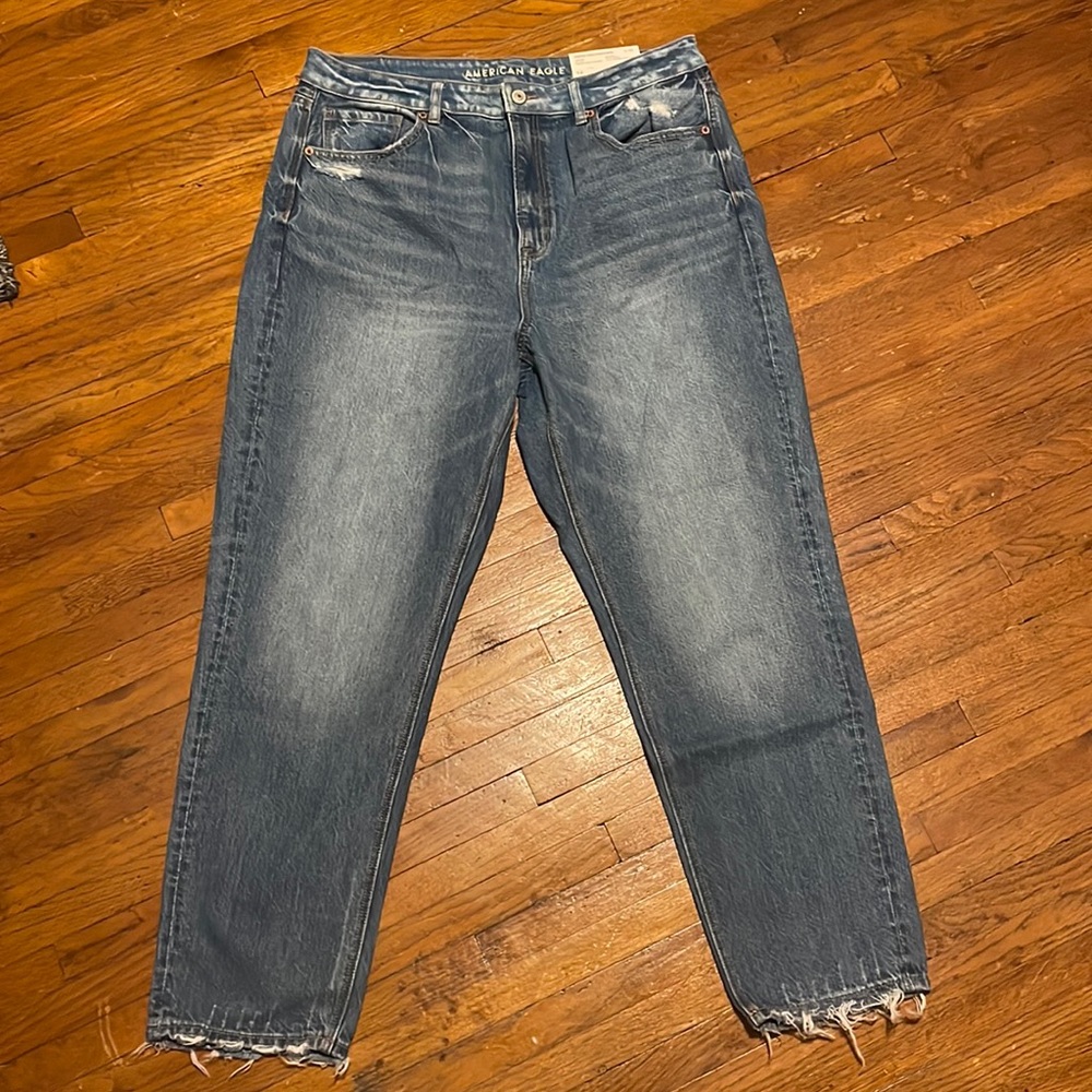 American Eagle Mom Jeans